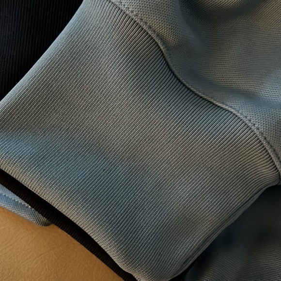 NWOT! Adidas Men’s Jersey Full Zip 3 tone jacket. Large. Knit bottom and cuffs - Picture 9 of 9